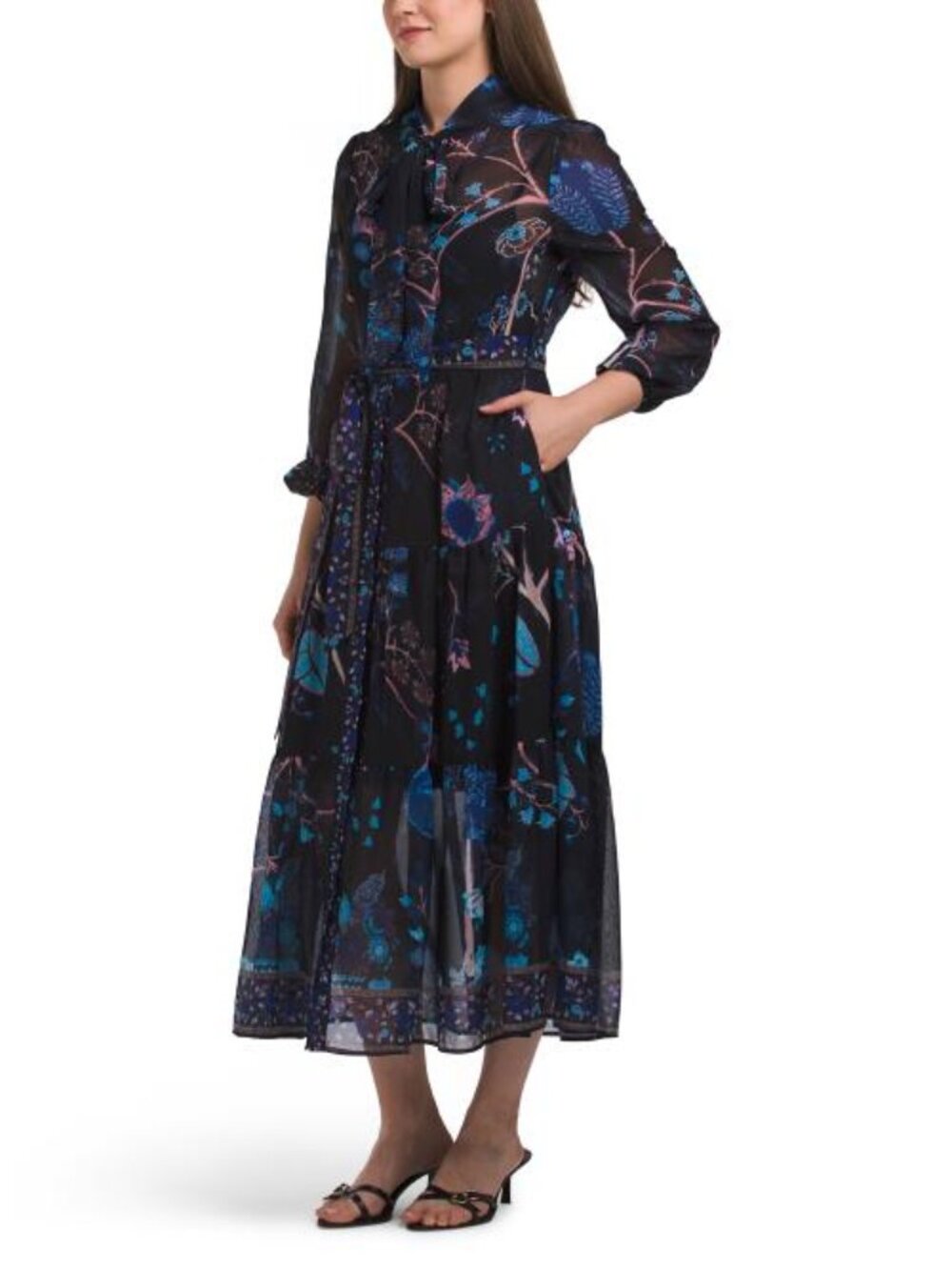 NANCY YANG Long Sleeve Maxi Dress